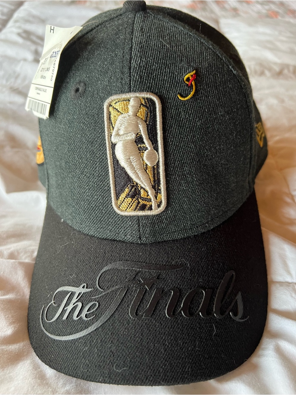New Era Black and Gold The Finals NBA Logo Fitted Cap